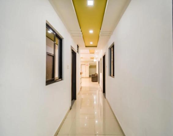 Amber Hotel Barmer Bagian luar foto